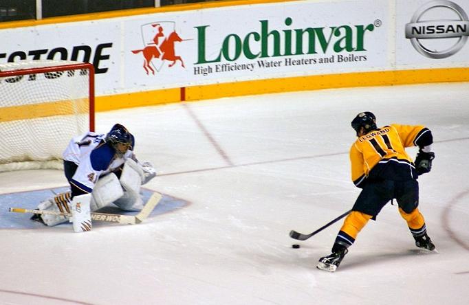 David Legwand scores (Sarah Fuqua)